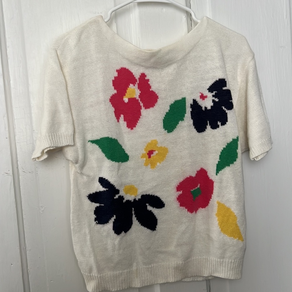 Vintage 1980s floral print sweater